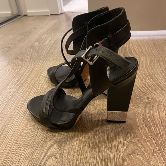Marciano black heels - Picture 5 of 6